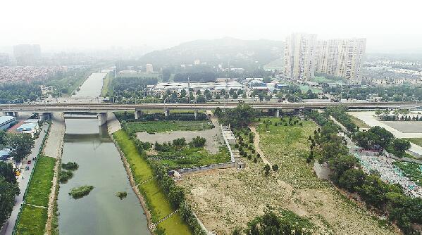 腊山水质净化厂计划年底前投用 景观带清淤也将进行