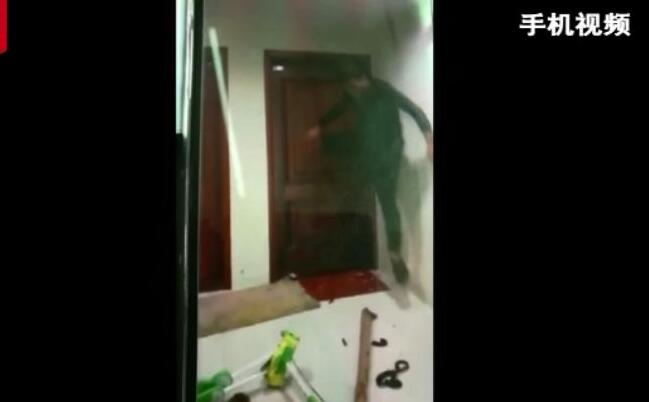 校园贷害人不浅!暴力催债视频流出 借六千元连本带利还一百多万