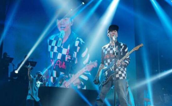 让人心情沉重!林俊杰悼念歌迷 女歌迷遗物全是林俊杰应援周边