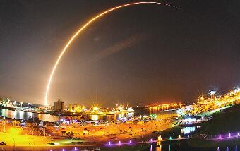 升级版“猎鹰9”火箭再次成功发射