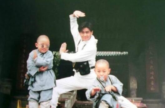 80后戳泪!释小龙林志颖同框 《旋风小子》小师傅和四毛重聚 