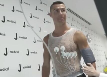 33岁C罗身体年龄20岁 一人扛起国家队!皇马后悔吗?