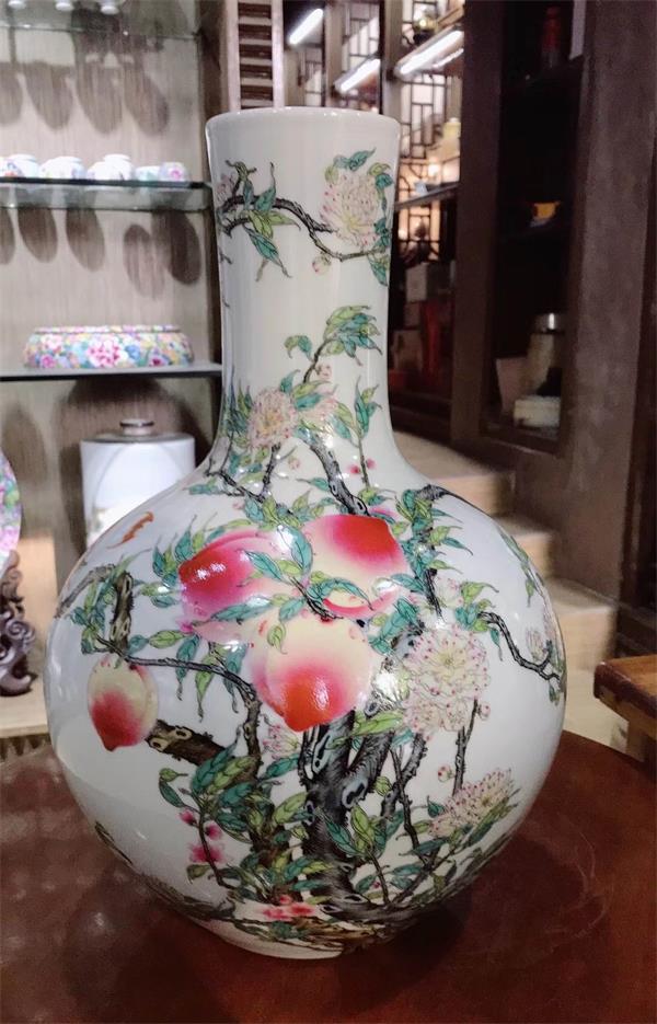 赏涂铭粉彩珐琅彩陶瓷艺术魅力