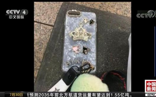 穷疯了吧？士林夜市被曝宰客 水果宰客生意狂跌还不吸取教训