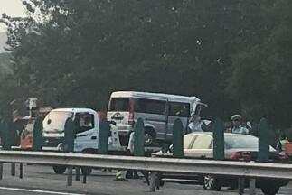 太惨了！北京五环突发车祸 43岁司机驾驶面包车撞上工程车5人当场死亡