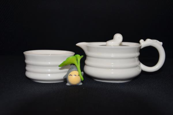 巩义白瓷重拾历史的温度 千年瓷器之美对话艺博会