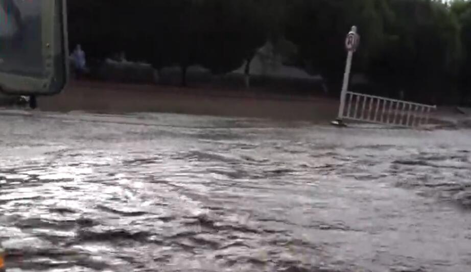 救灾！新疆严重暴雨洪涝 两部门紧急启动应急响应