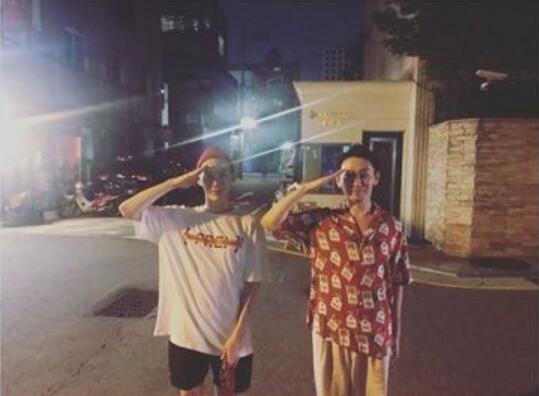 2020年3月24日退伍!赵权入伍 从一个小鬼队长长成了30岁的大人