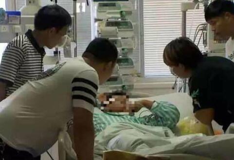 网红“杀鱼弟”喝药自杀 与家人争执服用百草枯情况不乐观