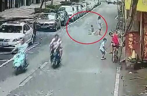 这就是真相!玩扭扭车遭碾死 原因争议及始末详情曝光追悔莫及