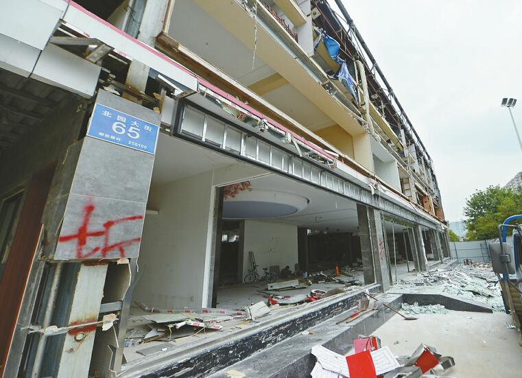 全福汽车城违建拆后将建汽车商业综合体