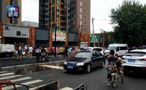 一女子遭遇不幸！沈阳烧烤店爆炸 周边商铺及车辆惨遭波及