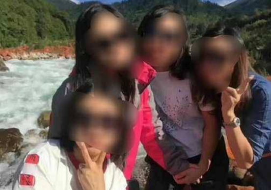 惊悚实拍!女孩自驾失控坠江 4人中年龄最大30岁最小仅24岁