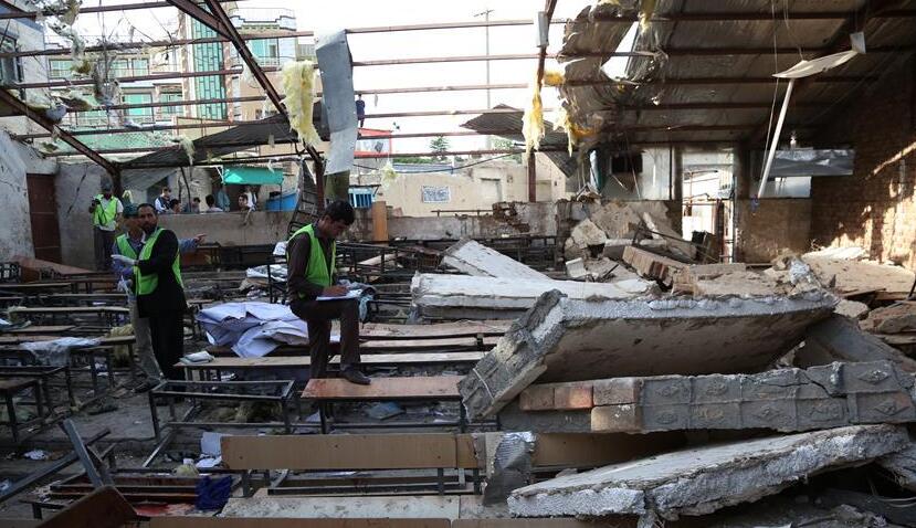 细思极恐！喀布尔自杀式爆炸 已致48死67伤现场一片狼藉