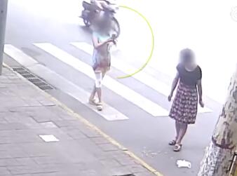 莫名其妙!西安回应拍照烟头 领导做检查具体原