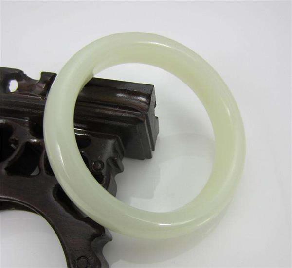 阿富汗玉艺博会上再度锦上添花