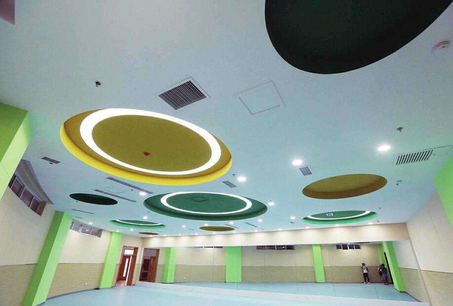 9月开学季3所高中搬新家 这些“高大上”等您孩子来享用