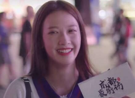 一夜爆火?成都小甜甜 不奢侈不物质不拜金最好养的女朋友了解下?