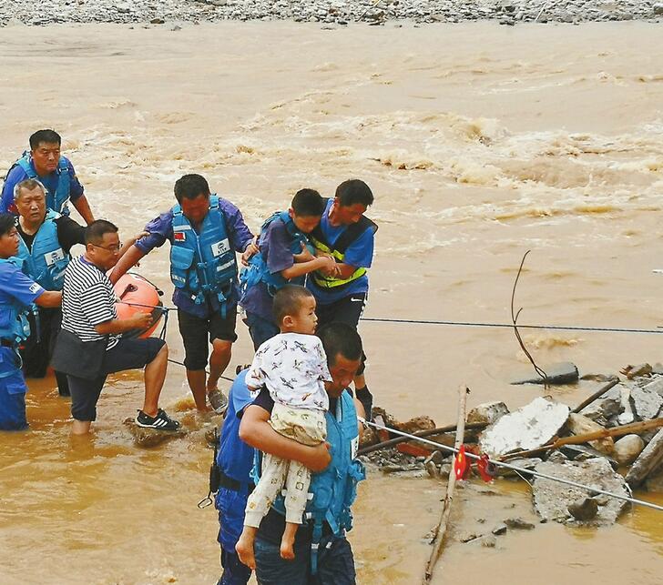 王骁宙：救援多是些惨痛的事情不及时排解易深陷其中