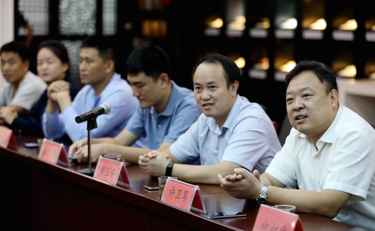 “江北第一茶市”迎来湘西客人 古丈考察团:看到了古丈茶扩大名声的曙光