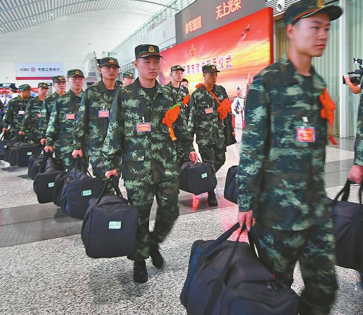 “00后”，出征！