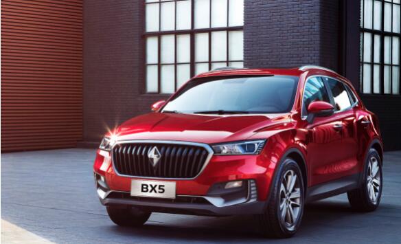 ���������г� �����������ڳɶ���չ�Ƴ���ǧ�����ס�