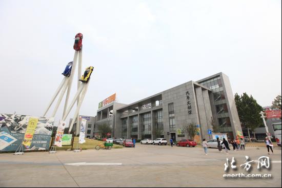 101汽车文化广场带采风团体验“车世界”里的速度与激情