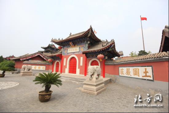 京津冀鲁媒体旅行社走进峰山药王古寺 感受千年古刹焕生机