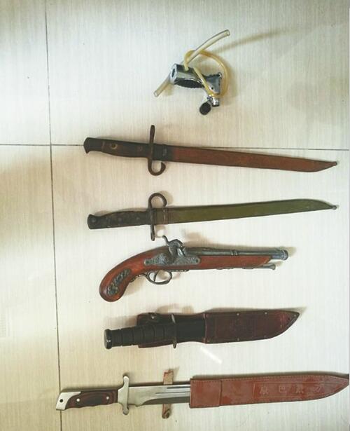 济南警方打掉胡德华黑恶犯罪团伙 查封房产地产价值2亿余元