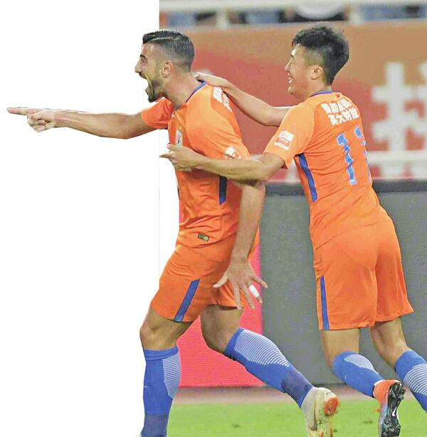 鲁能主场2:1战胜来访的广州富力 迎来球队第400胜