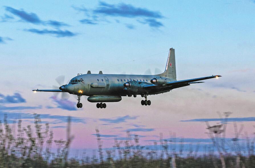 叙防空导弹误击俄侦察机