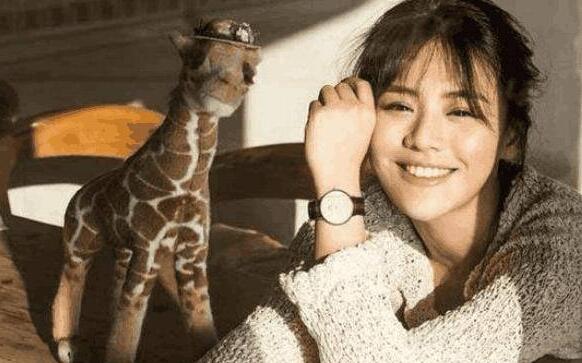 马思纯深夜发文 好看的皮囊太多，有趣的灵魂万里挑一