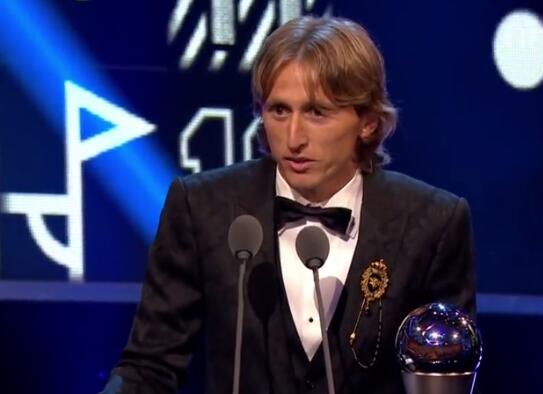 玷污足球?梅西C罗缺席 FIFA炮轰