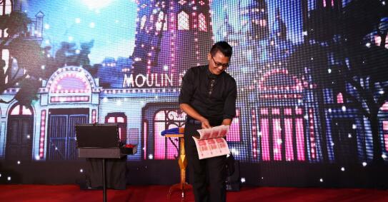 龙湖龙民节摆“百家宴” 同吃百家饭共叙邻里情