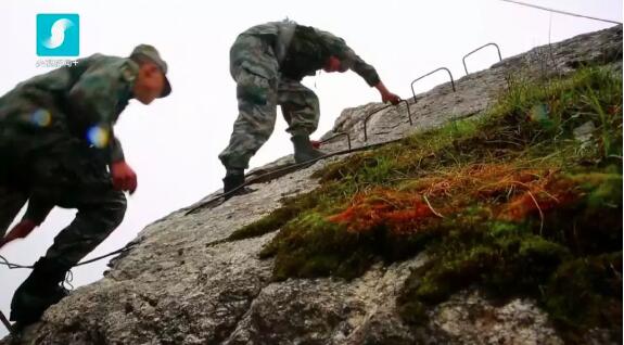 云中哨所！他们在海拔4655米的“世界屋脊”让国旗高高飘扬