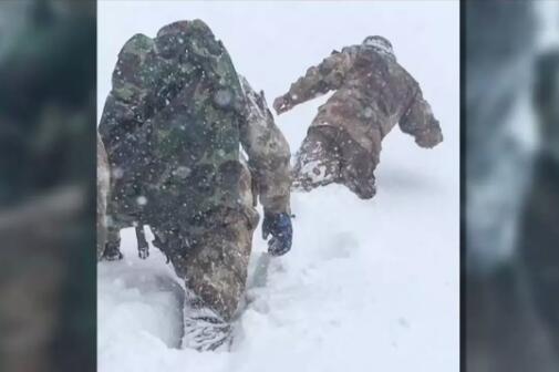 云中哨所!他们在海拔4655米的“世界屋脊”让国旗高高飘扬