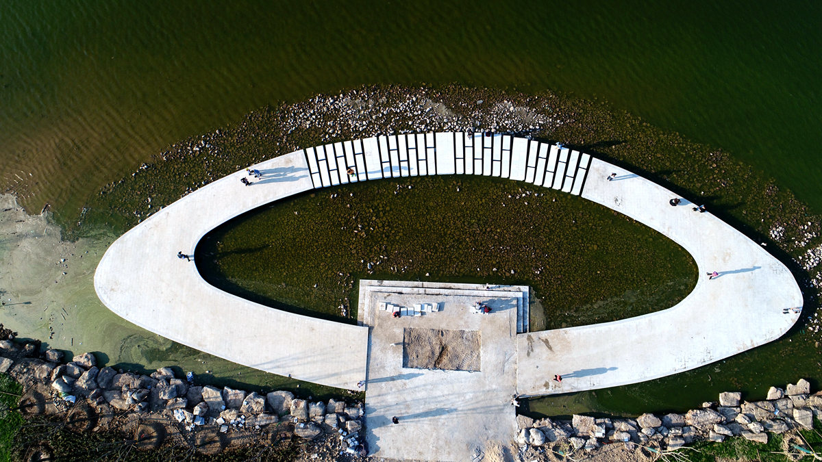 停车门票都免费 华山景区成新宠