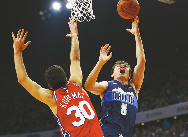 中国赛成绝唱?丁彦雨航赛后发文  25岁的年龄30岁的膝盖 出战8分钟得1分