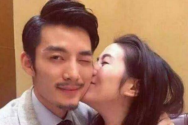 叶璇清华新男友是他?叶璇和小默先生分道扬镳了吗?