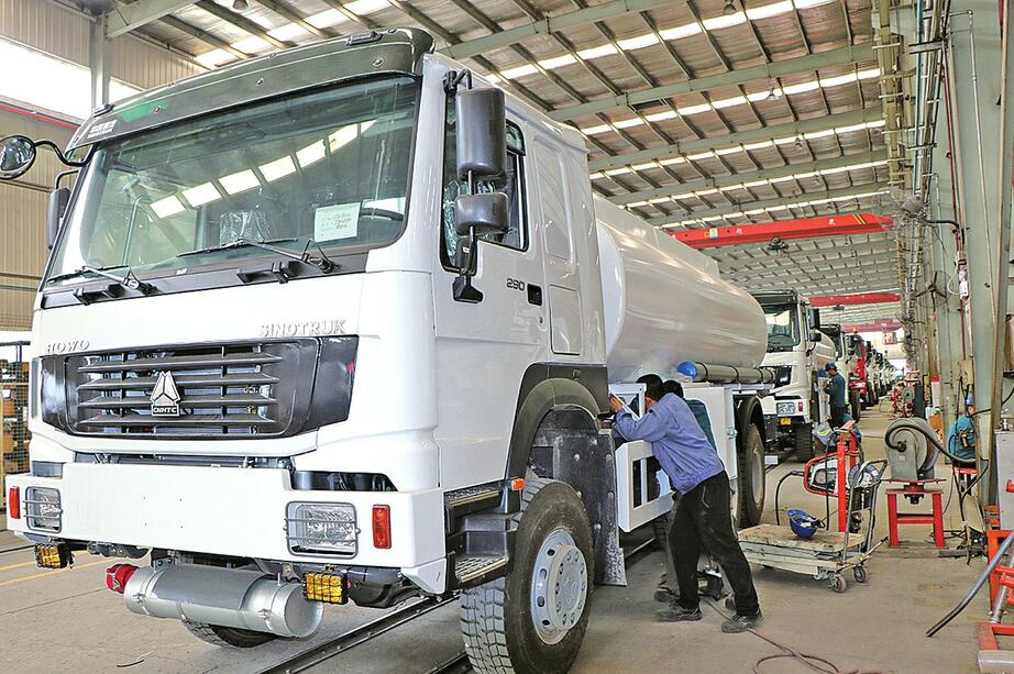 首创与跨境外贸综合服务平台合作 济南重型卡车“驶上”电商平台