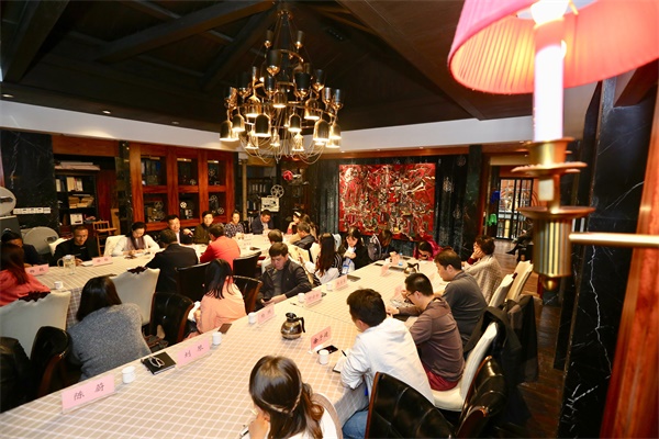 船游车游民宿游……“泉城夜宴”全国城市媒体大咖逍遥游济南