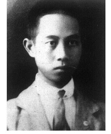 陈为人：用生命守卫中央文库的安全