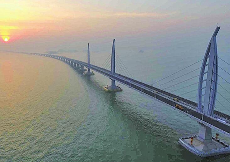 大海深处敢“穿针” 解码桥梁界“珠峰”港珠澳大桥