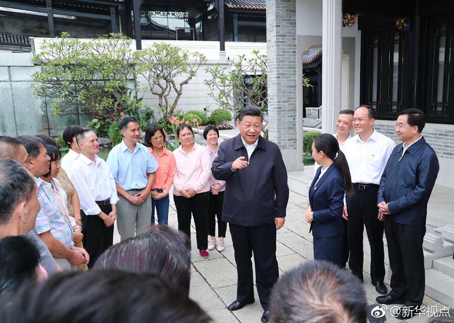 习近平：党中央高度重视中小企业发展