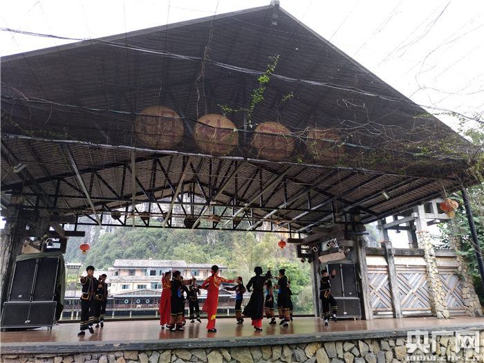 【新时代·幸福美丽新边疆】山水壮乡，美在边城：生态旅游成致富新基因