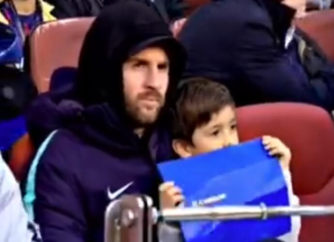 没人能替代C罗?巴萨5-1皇马 苏亚雷斯上演帽子戏法!比达尔锁定胜局