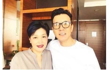 震惊不敢相信！主持人李咏去世 那个深入人心的的男主持走了