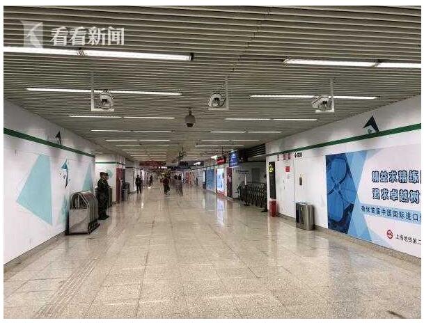 沪轨交公安加强安保措施 应对客流高峰