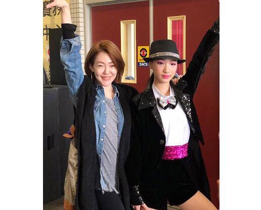 母女似姐妹太美了!小S发文炫耀女儿:不愧是有我的基因!