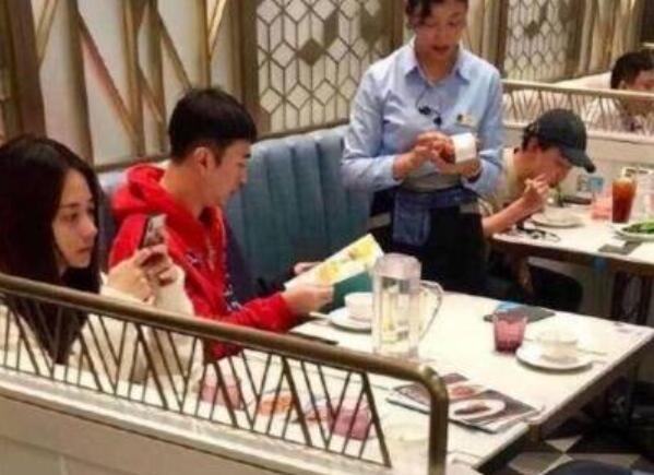掩盖热狗风波?王思聪焦可然约饭热聊